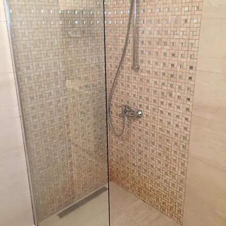 Alex Apartman