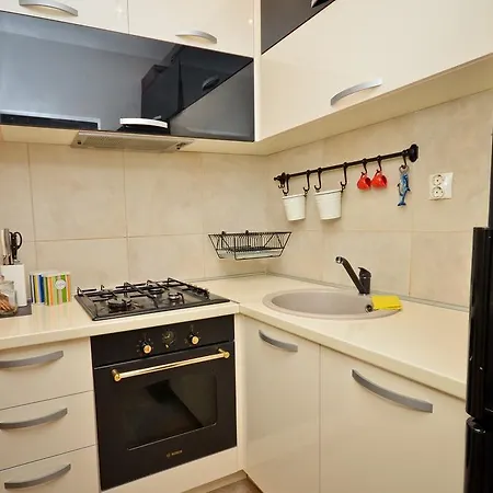 Alex Apartman